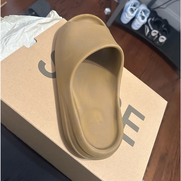 Yeezy Slides “Ochre” Size 13 Used - Picture 1 of 5